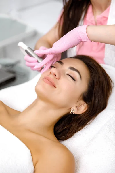 Terapia Della Pelle Servizio Cosmetologia Trattamento Facciale Procedura Estetica Trattamento — Foto Stock