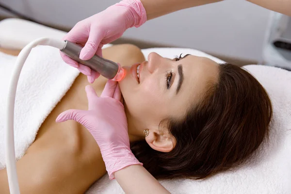 Facial Treatment Blackhead Removal Cosmetic Procedures Cosmetology Service Esthetic Procedure — Stock Photo, Image