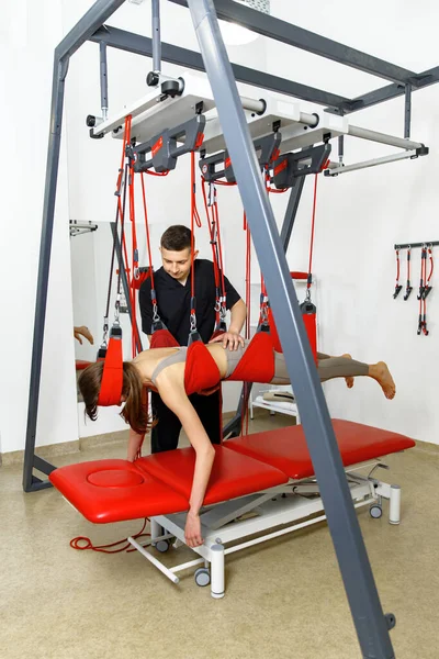 Back Stretching Back Injury Rehabilitation Spine Therapy Spinal Rehabilitation Therapeutic — Stock Photo, Image