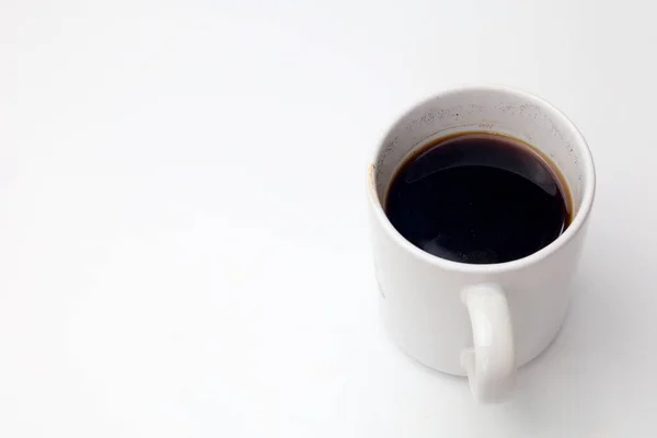 Egy Bögre Kávé Izolált Fehér Alapon — Stock Fotó