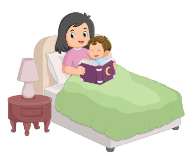 Bir anne oğluna masal kitabı okuyor. Çizim yatağı olarak.