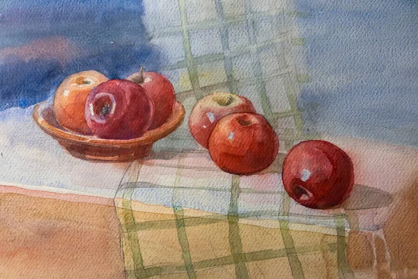 リンゴはテーブルの上にある 水彩画 イラスト 水彩画 皿の中のリンゴ — ストック写真