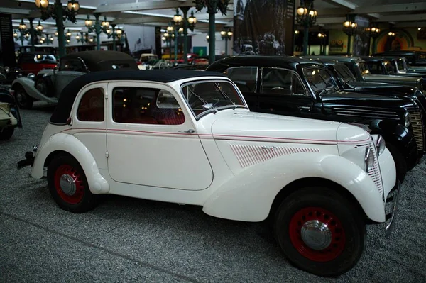 Mulhouse Ranska Elokuuta 2023 Kansallinen Automuseo Kokoelma Schlumpf Kokoelma Autoja — kuvapankkivalokuva
