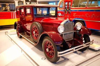 STUTTGART, GERMANY - 23, 2024 Mercedes-Benz Müzesi, Stuttgart, Almanya