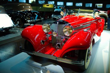 STUTTGART, GERMANY - 23, 2024 Mercedes-Benz Müzesi, Stuttgart, Almanya