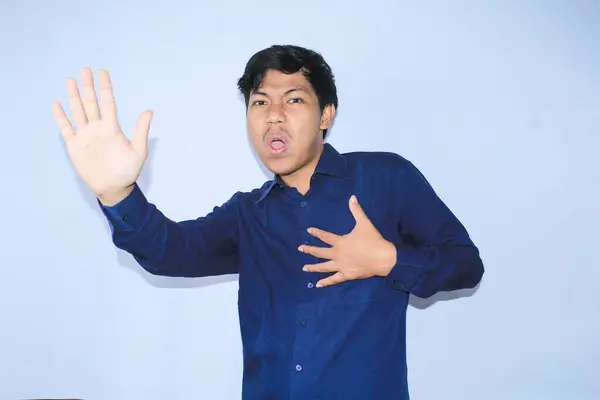 Coração Atacado Sobrevivente Jovem Asiático Homem Gritando Dito Não Uau — Fotografia de Stock