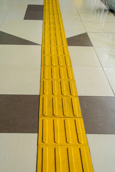 Пішохідні Доріжки Блоки Брайля Тактильному Покритті Сліпих Плиткою Доріжок Доріжки — стокове фото