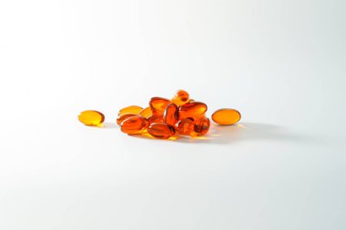 Yumuşak jel, yağ dolu kapsülleri kapatın, besin maddelerini sunmaya elverişli: balık yağı, omega 3, omega 6, omega 9, A vitamini, D vitamini, D3 vitamini, E vitamini, akşam çuha yağı,