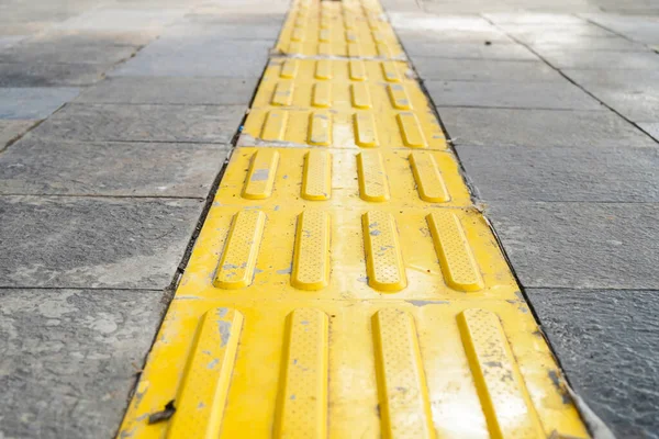 Пішохідні Доріжки Блок Брайля Тактильному Покритті Сліпих Плиткою Доріжок Доріжки — стокове фото