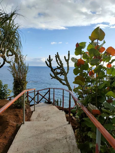 Die Treppe Hinunter Zum Meer — Stockfoto