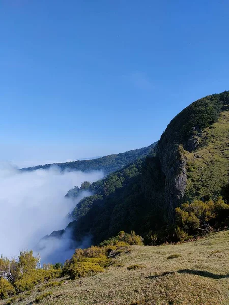 Pico de Arieiro Dağı