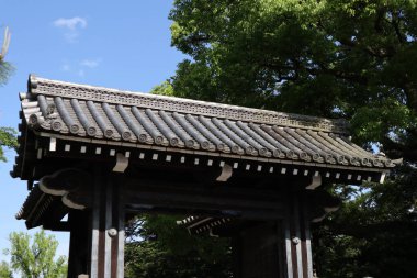 Kyoto Gyoen Ulusal Bahçesindeki Inui-gomon Kapısı, Japonya