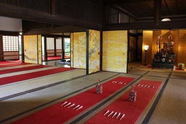 Otsu, Shiga, Japonya 'daki Enman-in Tapınağı' nın içinde.