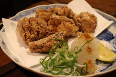 Japon mutfağı: Kyoto, Japonya 'da Tavuk Karayolu (Kızarmış Tavuk)