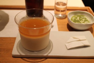 Nagoya, Japonya 'da Hojicha pudingi