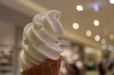 Tokyo, Japonya 'da hafif dondurma servisi