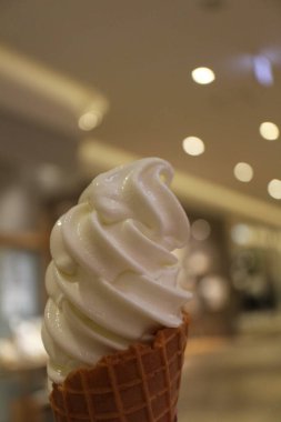 Tokyo, Japonya 'da hafif dondurma servisi
