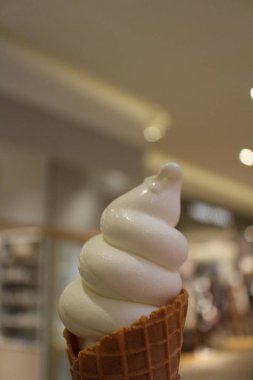 Tokyo, Japonya 'da hafif dondurma servisi