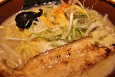 Tokyo, Japonya 'da Sapporo usulü miso ramen