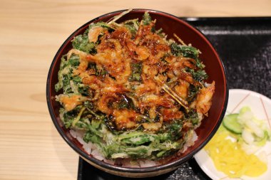 Japon mutfağı: Mishima, Japonya 'da karides tempura kasesi