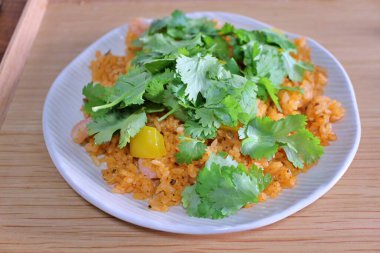 Ev yemeği: Tom yum kızarmış pilav