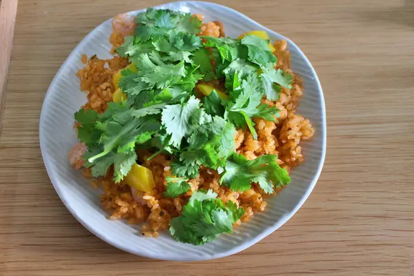 Ev yemeği: Tom yum kızarmış pilav