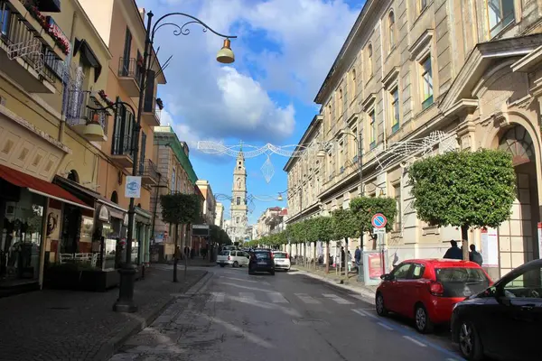 Pompei 'nin Bakire Mihrabı Pompei, İtalya' da bir sokaktan görülüyor.