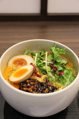 Çin mutfağı: Tokyo, Japonya 'da dandan şehriye çorbası.