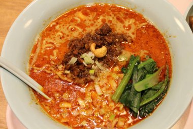 Çin mutfağı: Tokyo, Japonya 'da dandan şehriye çorbası.