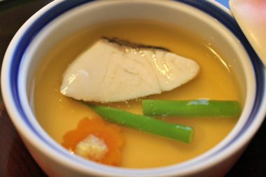 Japon mutfağı: Chawanmushi (yumurtalı muhallebi) Tokyo, Japonya 'da