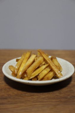 Japon aperatifi: imo-kenpi (şekerli tatlı patates)