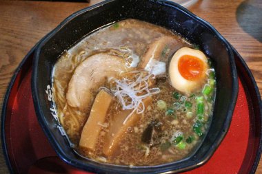 Niboshi (kurutulmuş sardalya) Japon Kurashiki 'de ramen