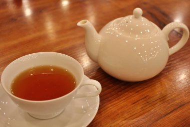 Japon siyah çayı seti Kurashiki, Japonya 'da