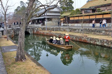 Japonya 'daki Kurashiki Bikan Tarihi Bölgesi' nde (eski kasaba) geleneksel tekne