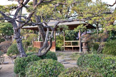 Kurashiki Bikan Tarihi Bölgesi, Japonya 'da Shinkei-en (Japon bahçesi)