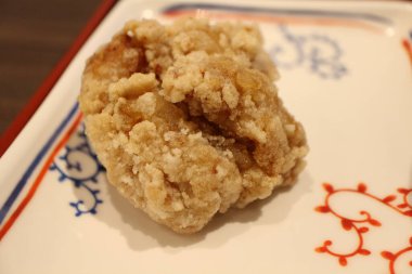 Japon mutfağı: Tokyo, Japonya 'da tavuk karaçağı (kızarmış tavuk)