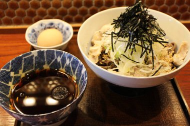 Japon mutfağı: Mishima, Shizuoka, Japonya 'da domuz sobası