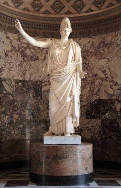 Louvre 'daki Athena Heykeli