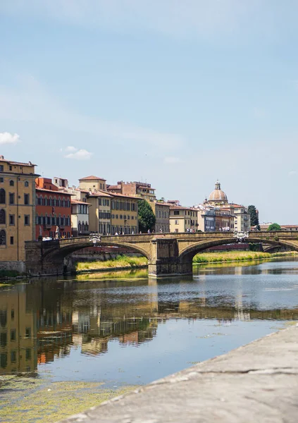 Widok Ponte Vecchio Florencji — Zdjęcie stockowe