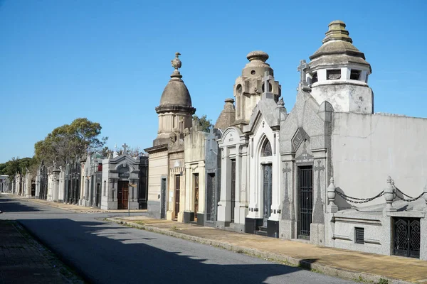 Oude Graven Een Kathedraal Achtig Mausoleum Een Oude Begraafplaats — Stockfoto