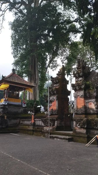 Bali Adası Nisan 2023 Bali Adası Köyündeki Eski Tapınak — Stok fotoğraf