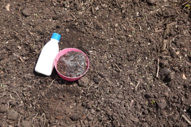 hydrogen peroxide to test soil for microbial life clipart