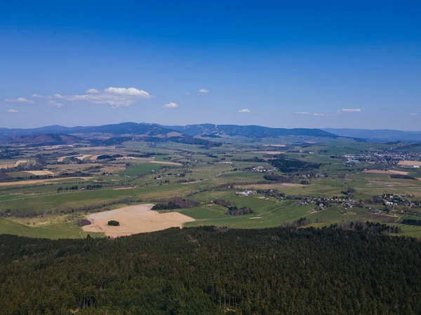 Letecký Pohled Orlické Hory Loukami Lesy Krásného Dne Česko — Stock fotografie