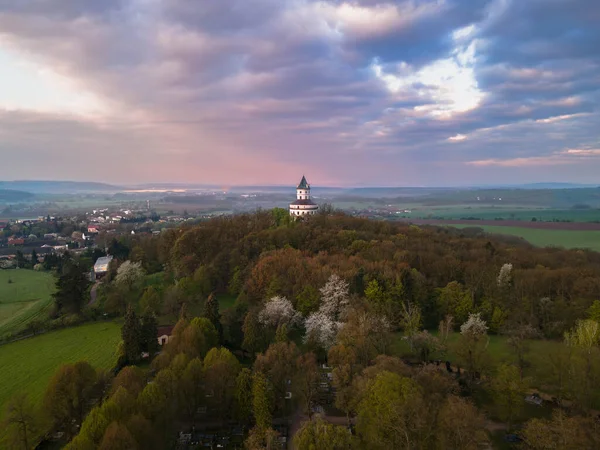 Hermosa Vista Dron Del Castillo Humprecht Durante Amanecer República Checa — Foto de Stock