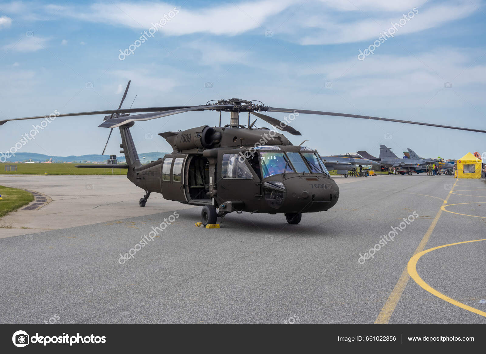 Sikorsky MH-60L Black Hawk Helicopter Outline Blueprint Diagram - Insignia  de la cresta del emblema de la calcomanía del logotipo - Archivo de dibujo  vectorial SVG digital - Etsy México, image size:1600x1167