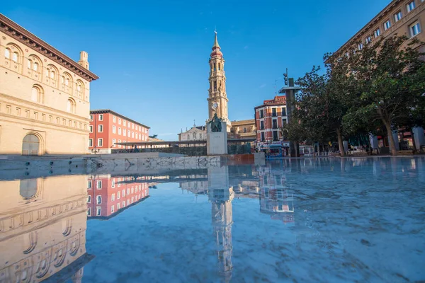 Zaragoza şehri İspanya 'nın çeşitli manzaraları