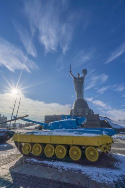 Ukrayna 'nın başkenti Kiev' in anıtlarından Ukrayna Anıtı 'nın savaş öncesi fotoğrafları.