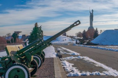 Ukrayna 'nın başkenti Kiev' in anıtlarından Ukrayna Anıtı 'nın savaş öncesi fotoğrafları.