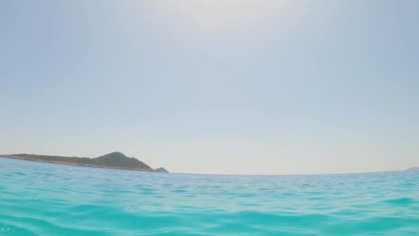 Kaputas海滩的4K镜头 清澈清澈的海水和水下美丽的海水 — 图库视频影像