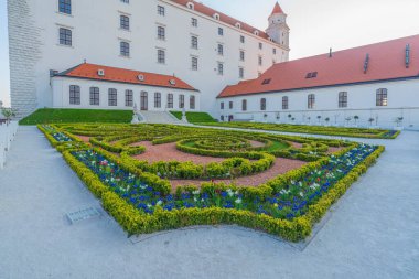 Bratislava kalesinden çeşitli fotoğraflar.